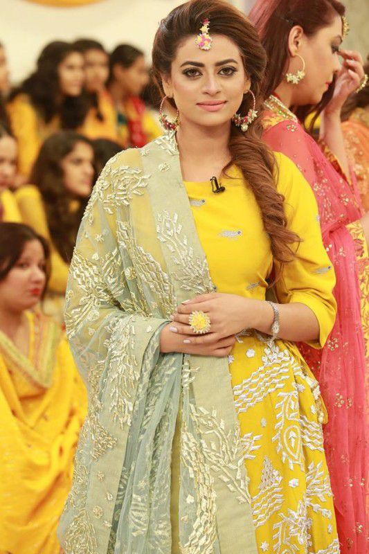 Inspiring Cute Bridal Mehndi Dresses in Pakistan 2021