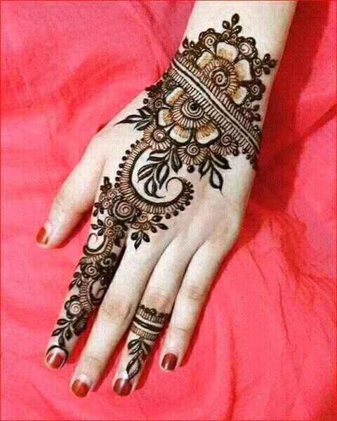 Arabic Mehndi Designs 2018 – Give your Hands a Surprising Arabic Hinna Mehndi Design