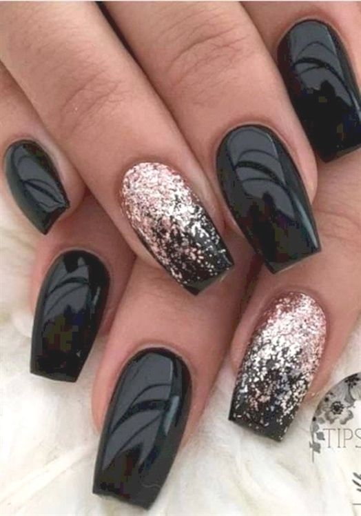 Stylish New Acrylic Nail art at home for fashionable women to try this Year