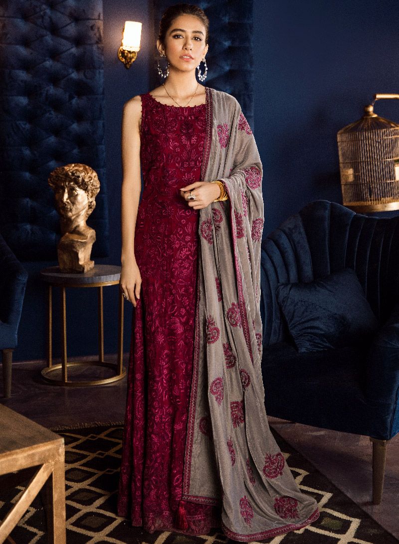 Iznik | Velvet 25 | IV-59 Embroidered Velvet