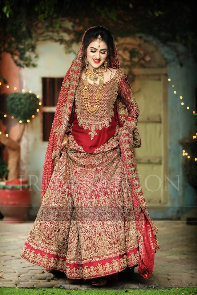 Pakistani Dulhan Dresses New Designs 2021