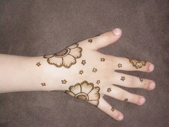 New Kids Mehndi Styles