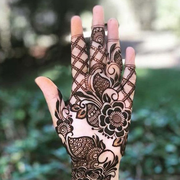 Trending Palm Mehndi Designs