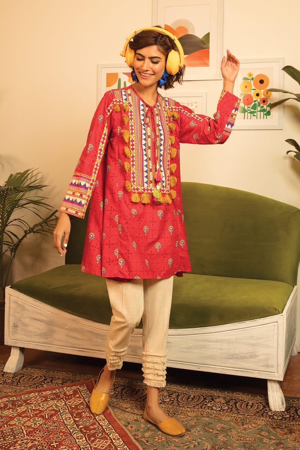 Khaadi Kurta Printed & Embroidered Collection Sale 2022