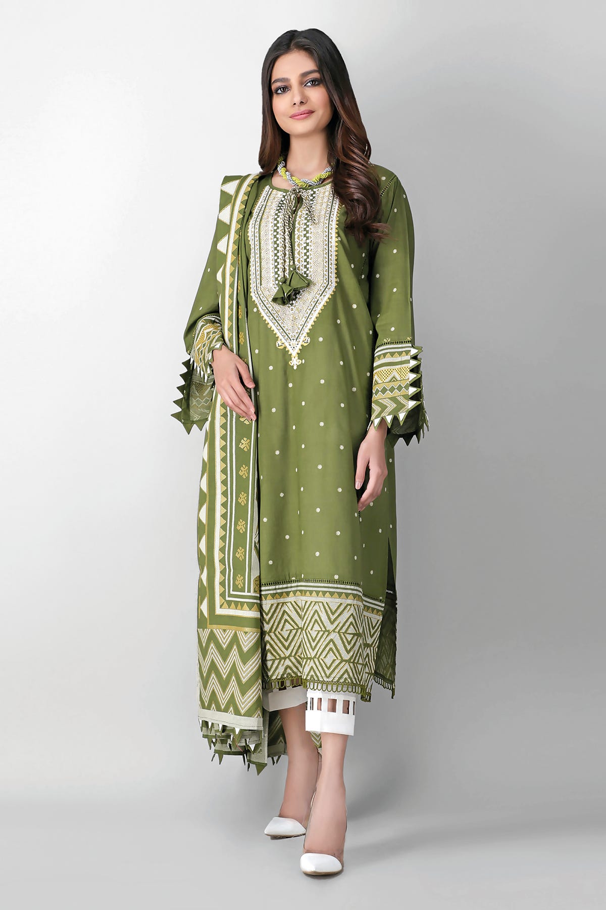 Khaadi Eid Sale upto 50 off on Selected Items 2021