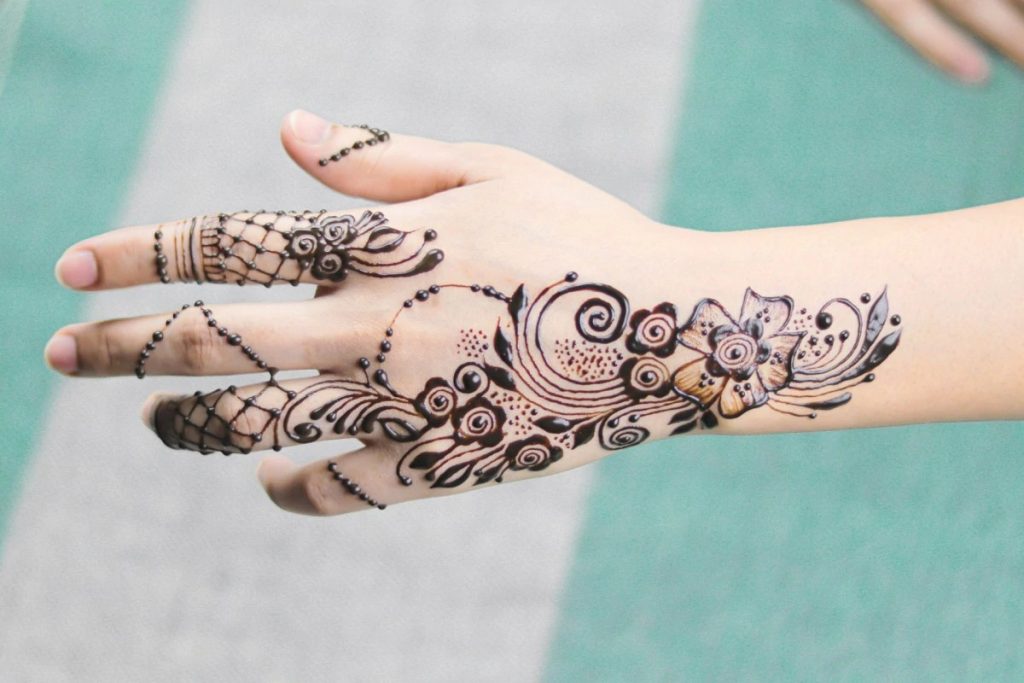 Mehndi Designs For Eid