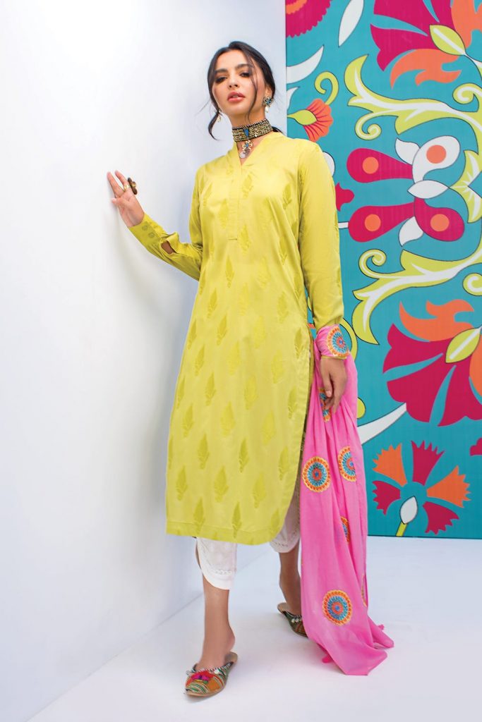 Khaadi Lawn prêt 2021