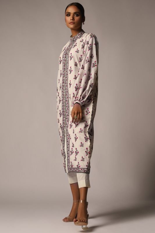 Alkaram Studio Summer Sale
