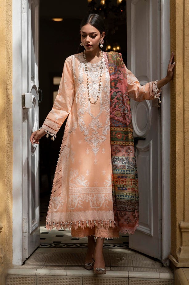 Sana Safinaz Sale