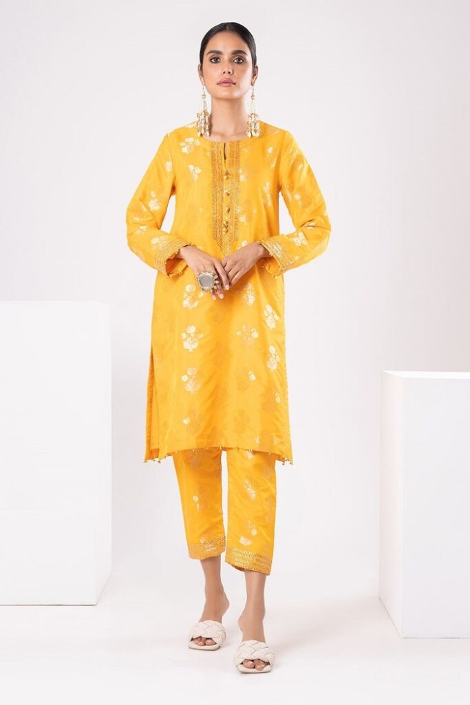 Khaadi New Year Sale 2023