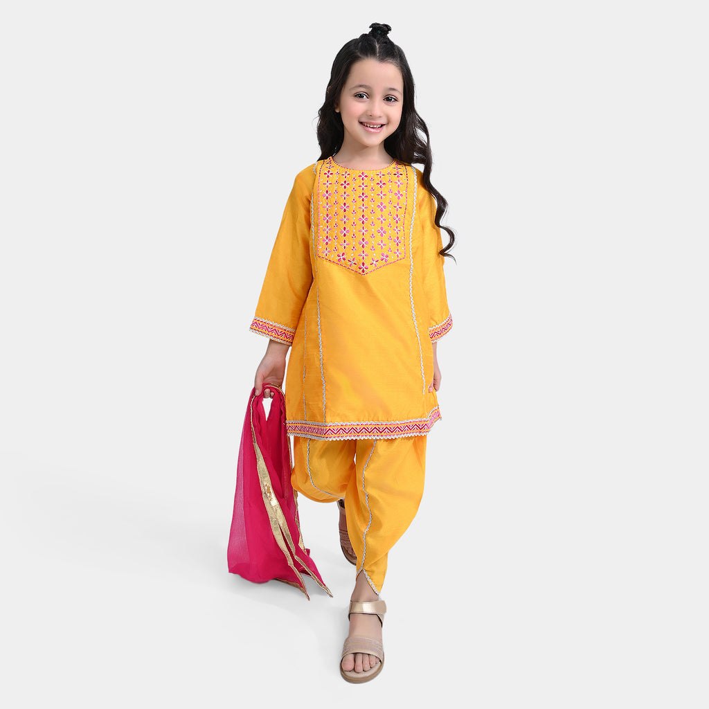 Bacha Party Summer Sale 2024