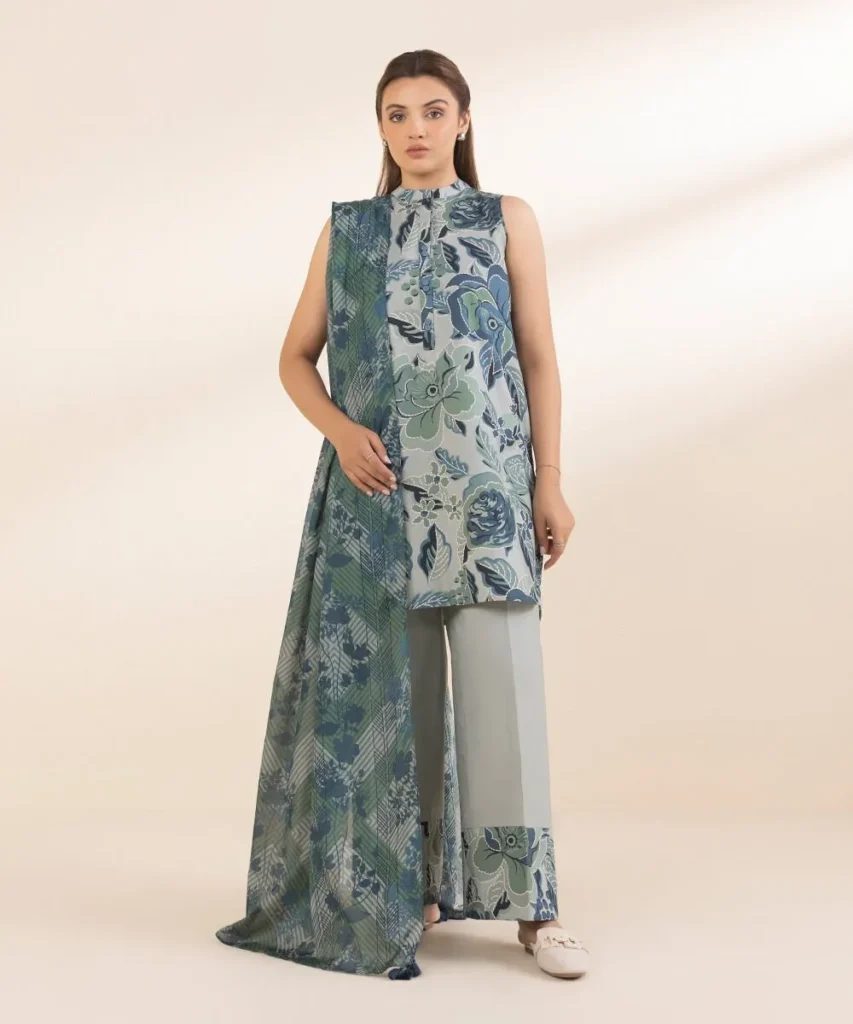 Sapphire Sale 70% Off Unstitched Details