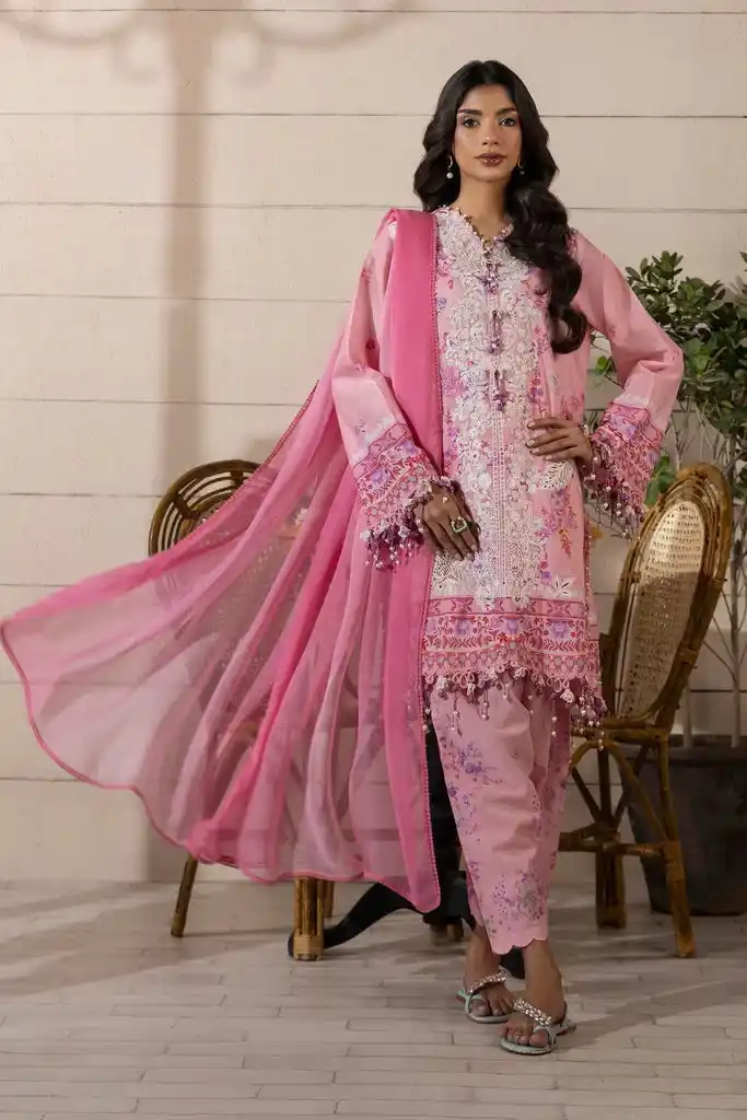 Sana Safinaz Lawn Sale