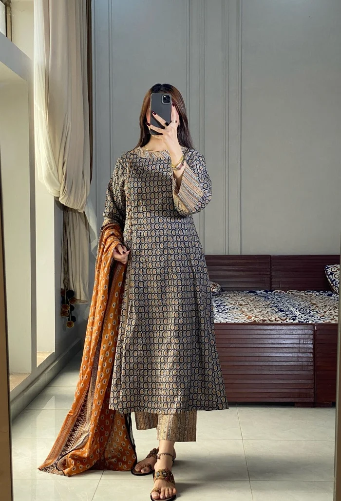 Bin Saeed Winter Sale 