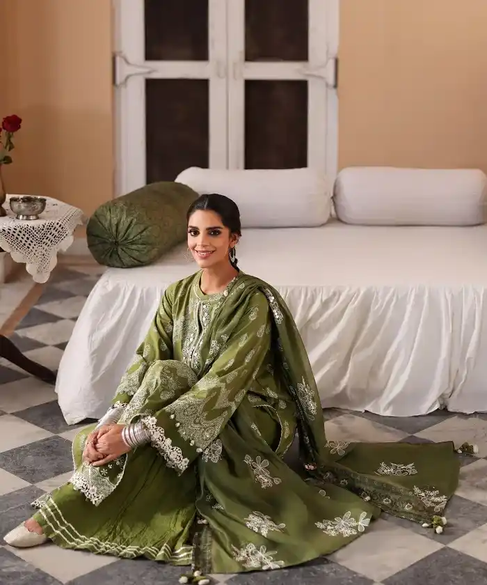 Sapphire Eid Collection 2026