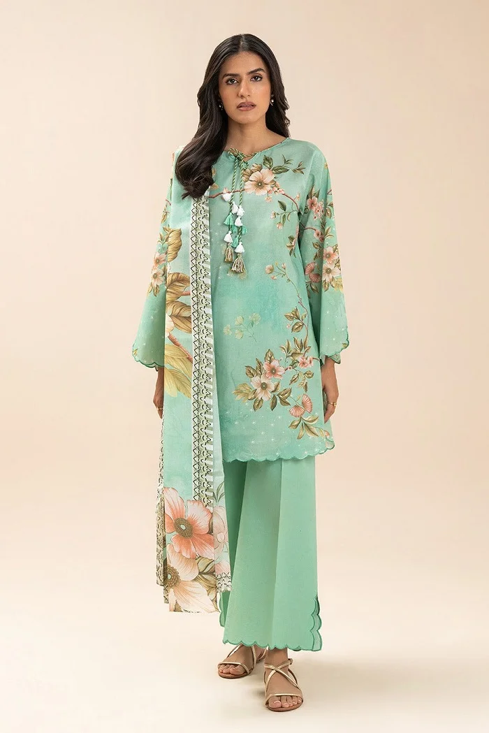 Beechtree Lawn 3 Piece Sale