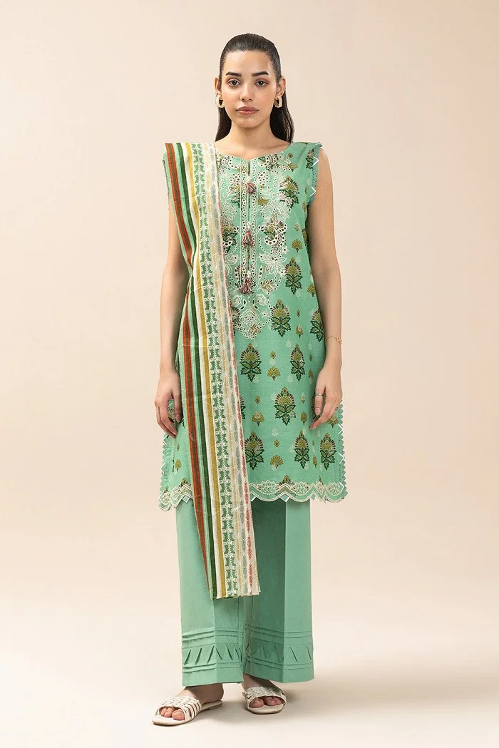 Beechtree Lawn 3 Piece Sale
